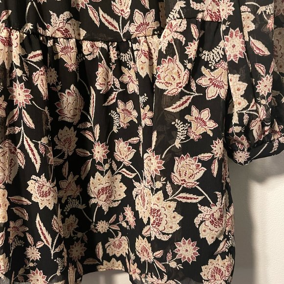 Dynamite Black Floral Dress - Picture 14 of 16